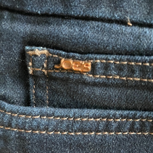 Joe’s Jeans, dark blue wash, Size 30 - Picture 3 of 5